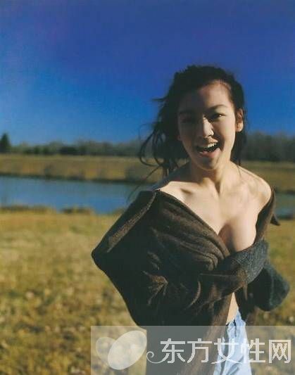 林熙蕾泳裝事件難磨滅 揭秘林熙蕾拍過的三級片