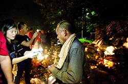 市民一夜買光32噸土豆 只為讓六旬老人能早點回家