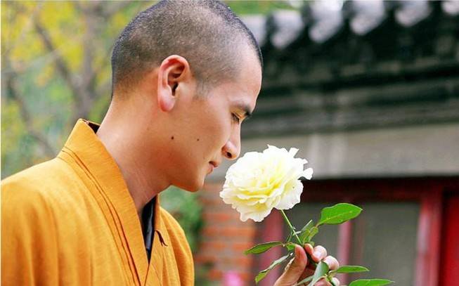 盤(pán)點(diǎn)中國(guó)十大隱形富豪 妹子遇到就嫁了吧