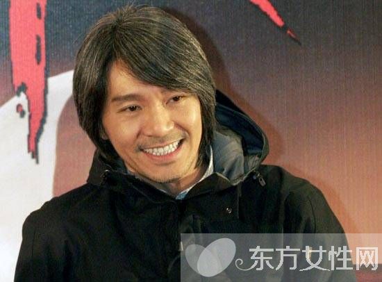 周星馳睡黃圣依4次是真的嗎 周星馳曾要求吊帶素顏見面