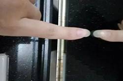 酒店房間暗裝雙面鏡 如何鑒別 偷窺 雙面鏡