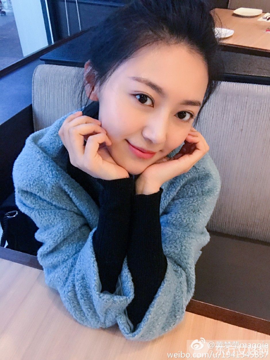 黃夢瑩個人資料曝光 竟是楊冪工作室簽約藝人