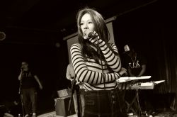 袁婭維個人資料大起底 深扒胡袁婭維的演藝經(jīng)歷