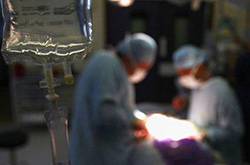 病人在手術(shù)中途放屁 引起了一場(chǎng)火災(zāi)