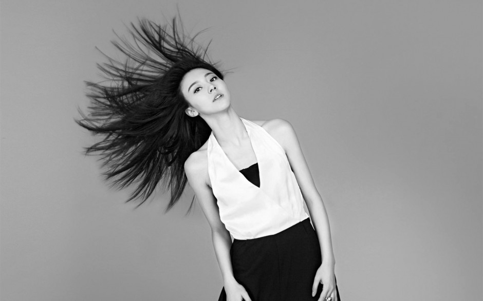 黃夢瑩個人資料曝光 竟是楊冪工作室簽約藝人