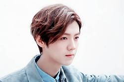 鹿晗家庭背景曝光 鹿晗的女朋友是誰(shuí)