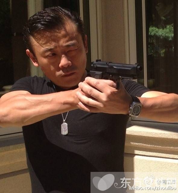 崔永元罵周立波原因揭秘 兩大名嘴節(jié)目現(xiàn)場(chǎng)斗貧