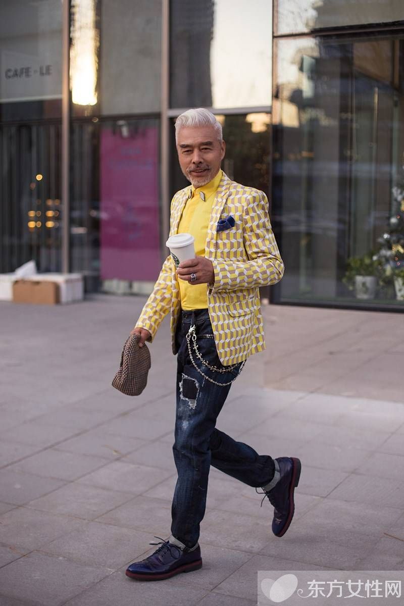 張雙利宮崎駿撞臉 潮叔街拍國際范兒十足