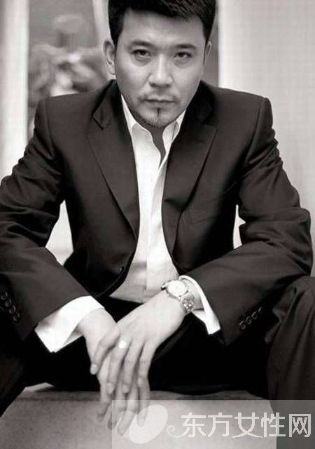 演員孫淳個(gè)人資料 孫淳老婆傅麗莉照片