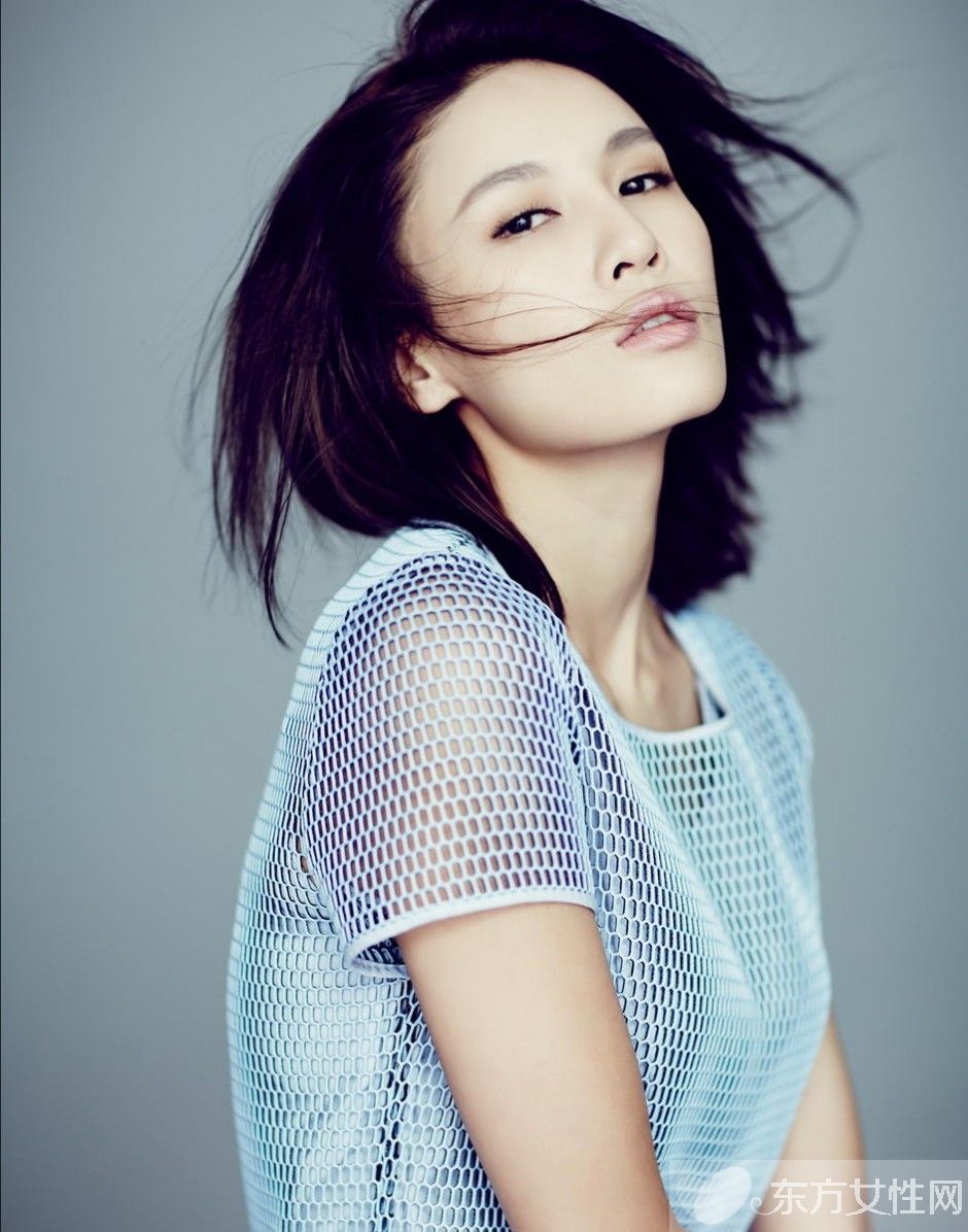 尹正張藍(lán)心曝戀情 當(dāng)街擁吻回家共度春宵