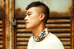 歐豪家庭背景大揭秘 父親早年創(chuàng)業(yè)破產(chǎn)家道中落