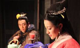 杜淳甘婷婷床戲遭揩油 甘婷婷個人資料曝光