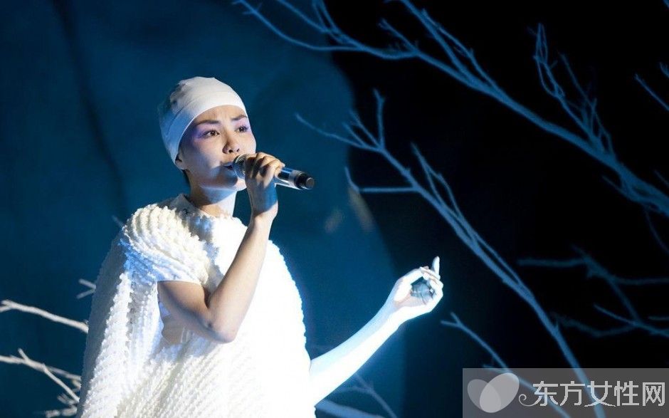 李亞鵬女兒李嫣近照曝光 深扒李嫣兔唇真相