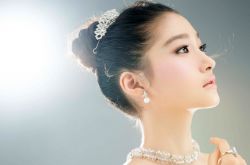 關(guān)曉彤身高揭秘 關(guān)曉彤現(xiàn)任男友是誰(shuí)