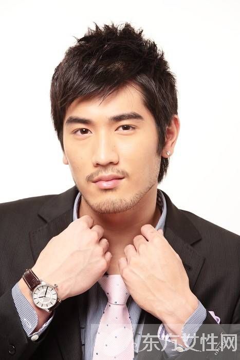 臺(tái)灣型男高以翔個(gè)人資料 高以翔女友標(biāo)準(zhǔn)大公開