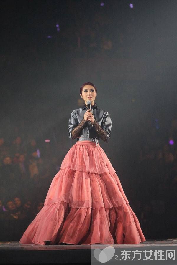 陳奕迅楊千嬅是什么關(guān)系 揭秘陳奕迅與楊千嬅的愛情故事