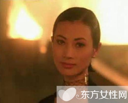 白靈個人資料曝光 54歲露點(diǎn)雷人自摸不停