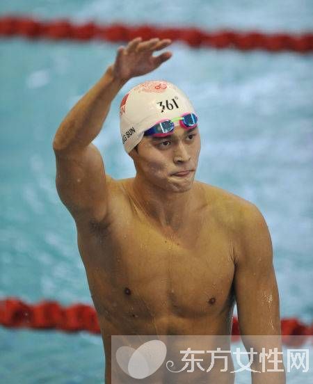 孫楊個(gè)人資料 揭?jiàn)W運(yùn)冠軍孫楊的成長(zhǎng)經(jīng)歷及獲獎(jiǎng)記錄