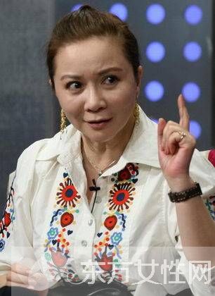 蔡明個(gè)人資料 蔡明老公是誰(shuí)大揭秘