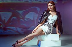 麥迪娜個人資料 麥迪娜的男朋友姜潮 已有結婚打算