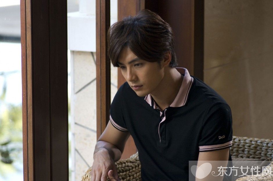 賀軍翔個人資料 賀軍翔被爆與初戀女友糾纏11年后復合