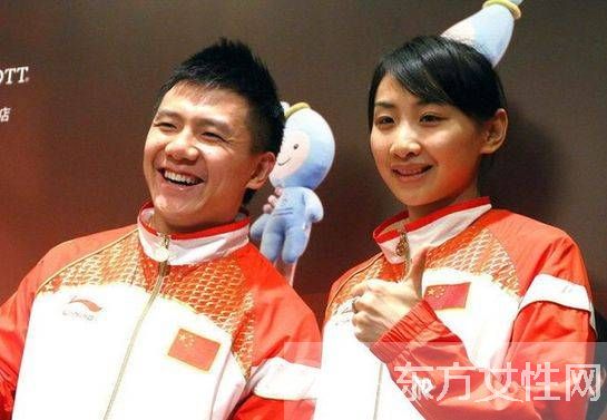 揭秘何雯娜陳一冰分手內(nèi)幕 回顧何雯娜陳一冰戀愛經(jīng)過