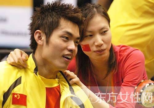 林丹謝杏芳離婚了嗎 林丹一條短信打動(dòng)謝杏芳