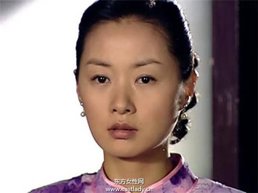 鄭家榆拍三級(jí)片慘遭男友拋棄 復(fù)出后淪為小配角