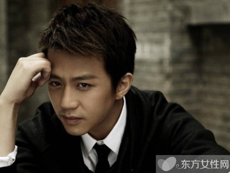 鄧超的個(gè)人資料家庭背景