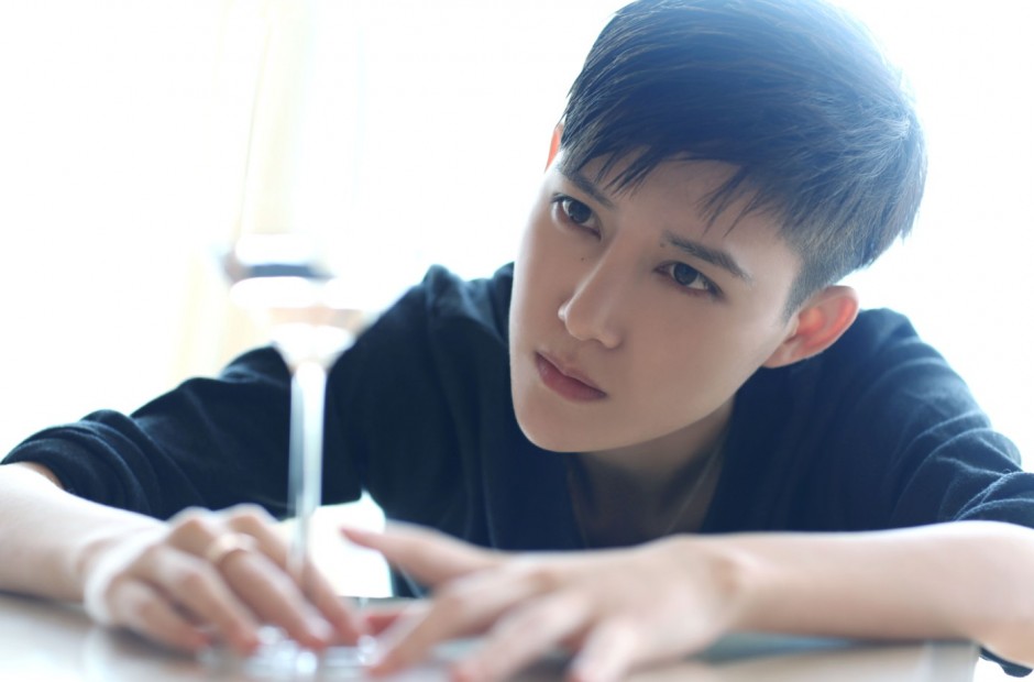 林彎彎是男是女  林彎彎整容前后對比照曝光