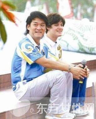 周華健混血兒曝光 周華健一家四口資料大揭秘