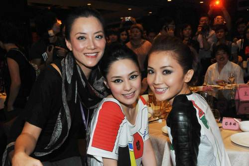 謝霆鋒經(jīng)紀(jì)人霍汶希家庭背景驚人 霍汶希私生女近照曝光