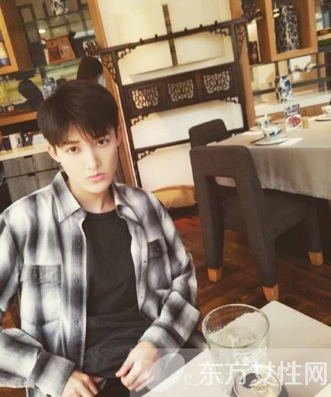 林彎彎是男是女  林彎彎整容前后對比照曝光