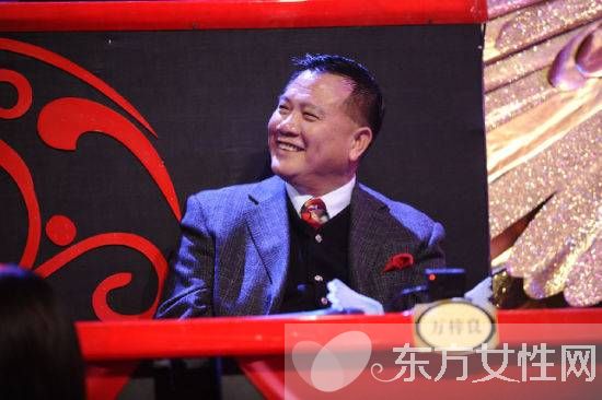 萬梓良近況曝光 萬梓良老婆郭明黎資料