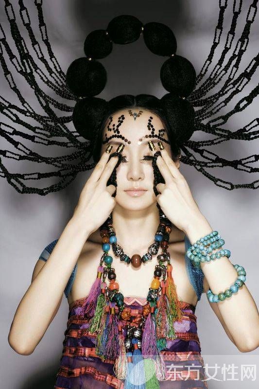 薩頂頂個(gè)人資料 薩頂頂富豪老公遭熱搜