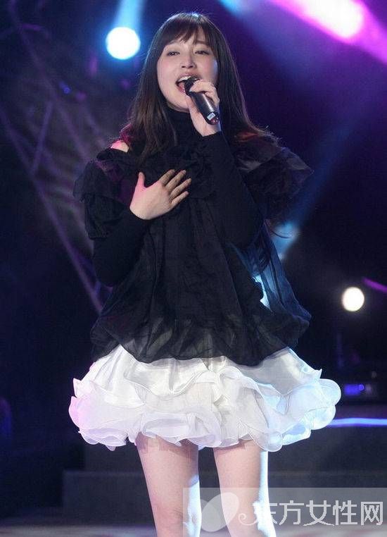 金莎個(gè)人資料曝光 歌手金莎大方承認(rèn)整容