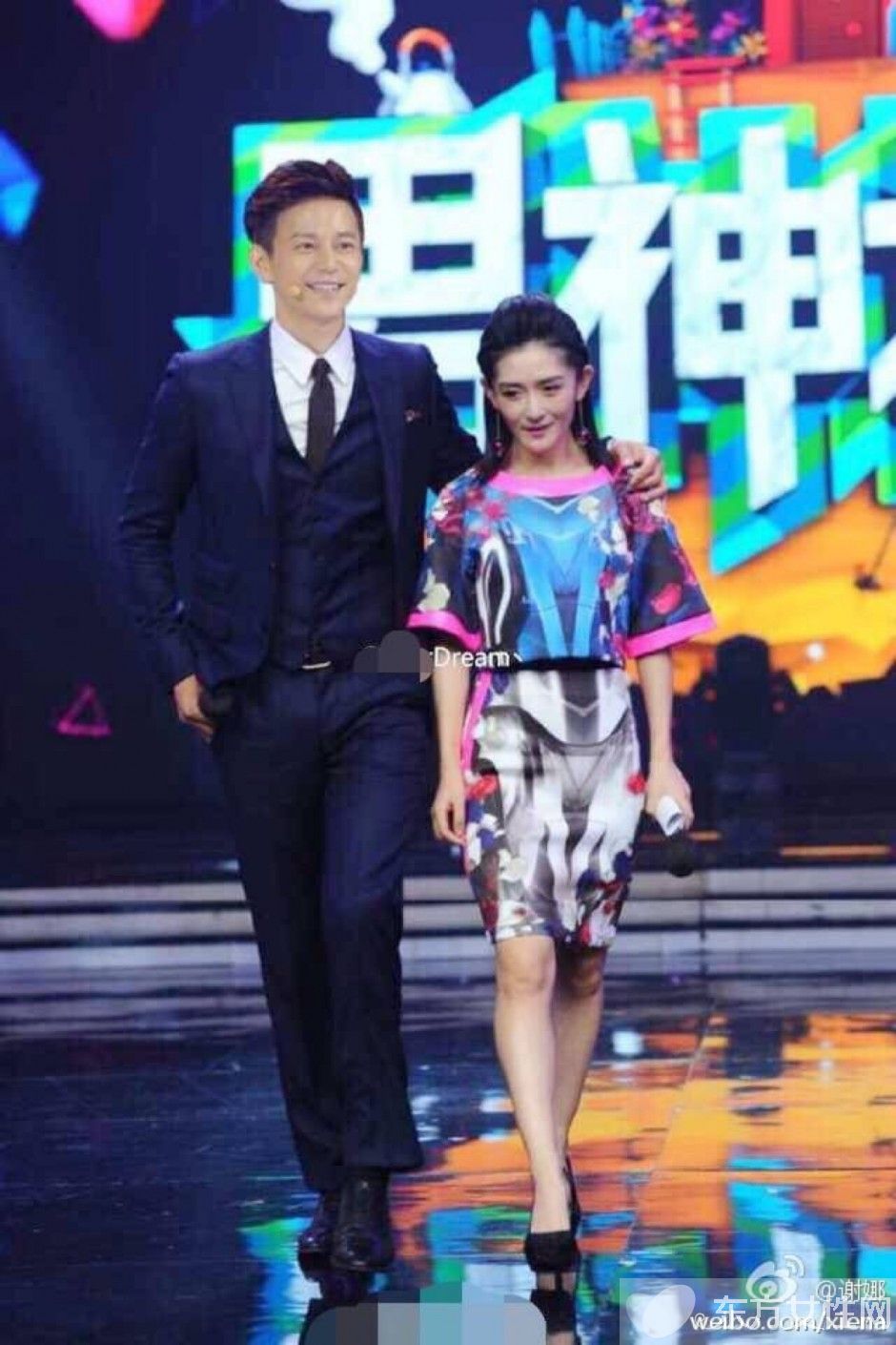 何炅謝娜主持的節(jié)目有哪些 何炅謝娜首次搭檔網(wǎng)綜