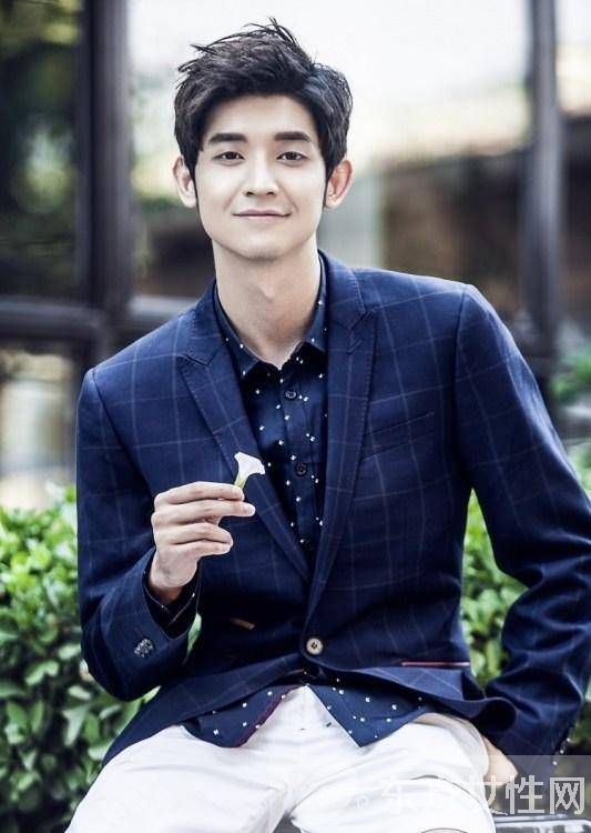 金俊秀女友HaNi個人資料 EXID成員HaNi戀上金俊秀