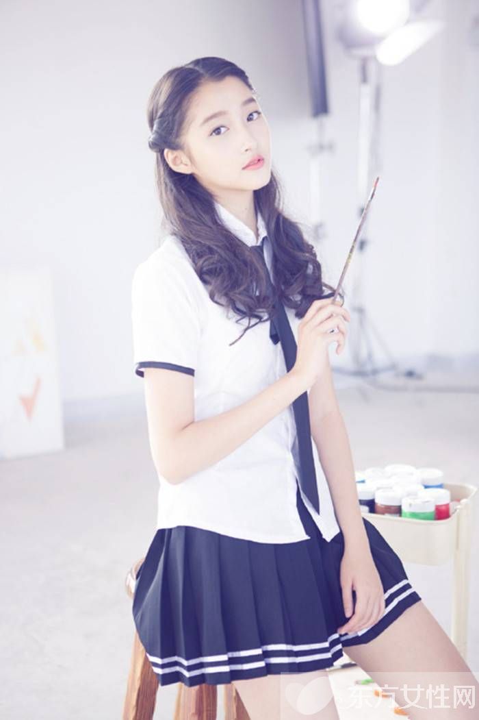 關(guān)曉彤身高揭秘 關(guān)曉彤現(xiàn)任男友是誰