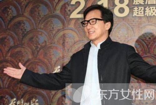 62歲成龍獲奧斯卡獎 成龍微博發(fā)聲 電話被打爆了