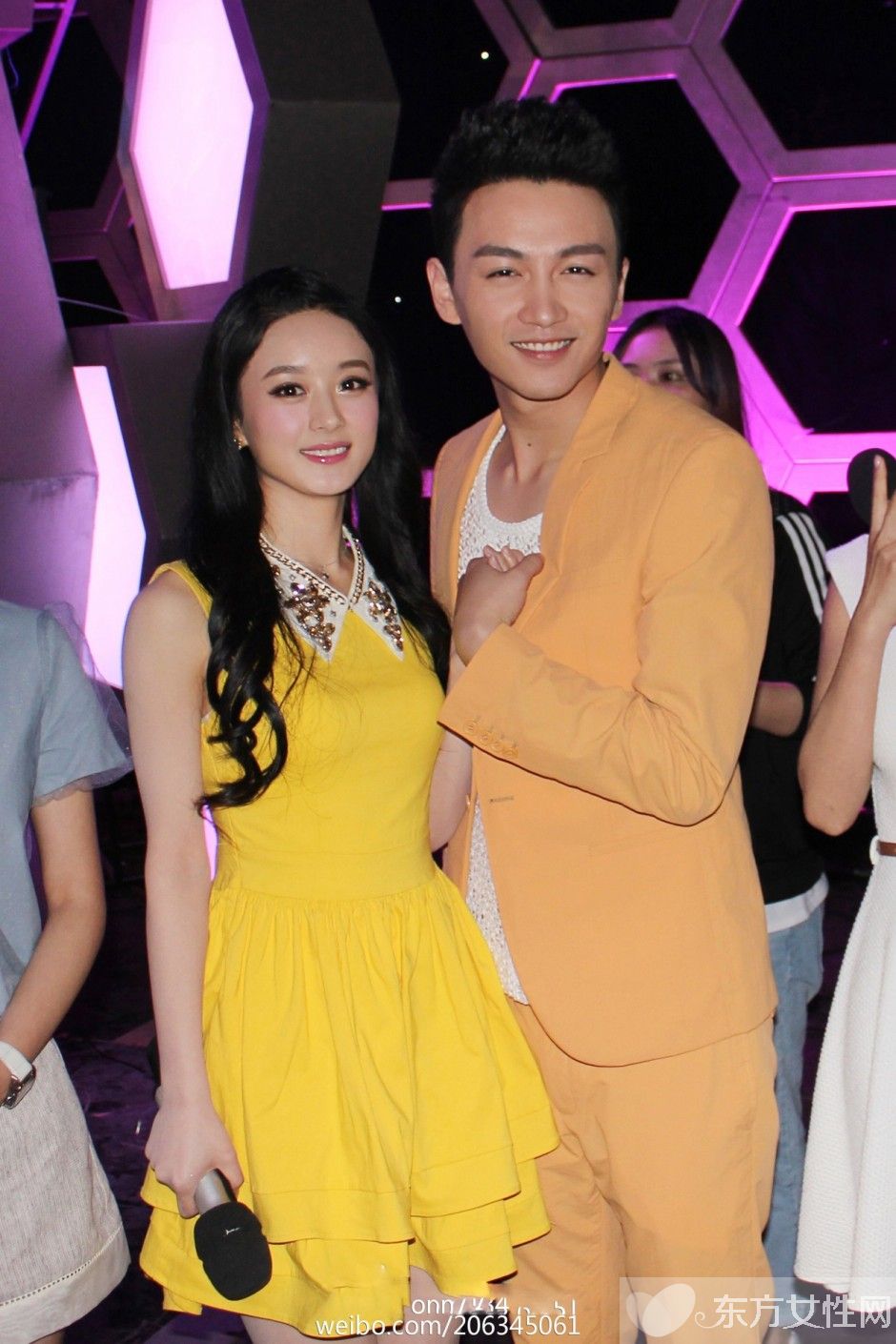 楊蓉陳曉結(jié)婚照曝光 曝陳曉趙麗穎分手原因太雷人