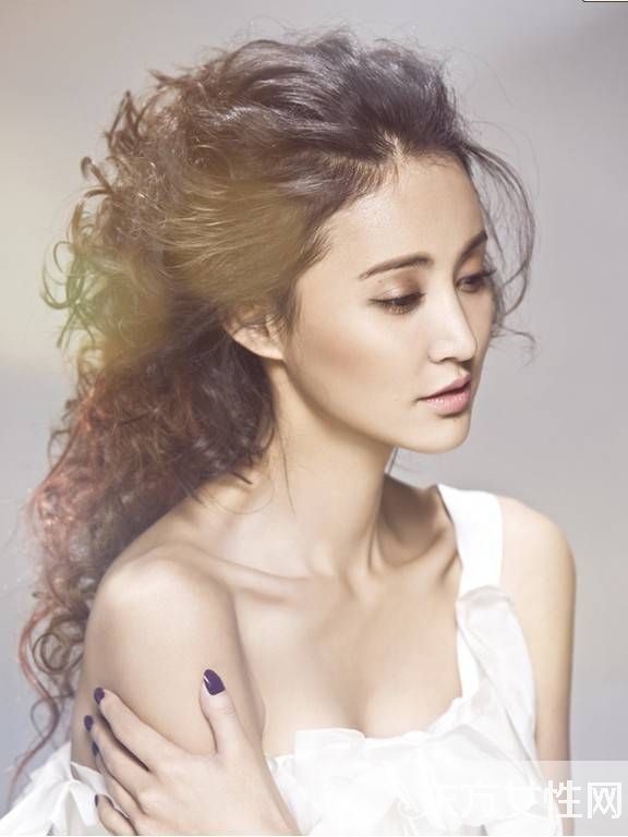 張歆藝整容前后對比驚人 揭張歆藝與前夫楊樹鵬離婚內(nèi)幕