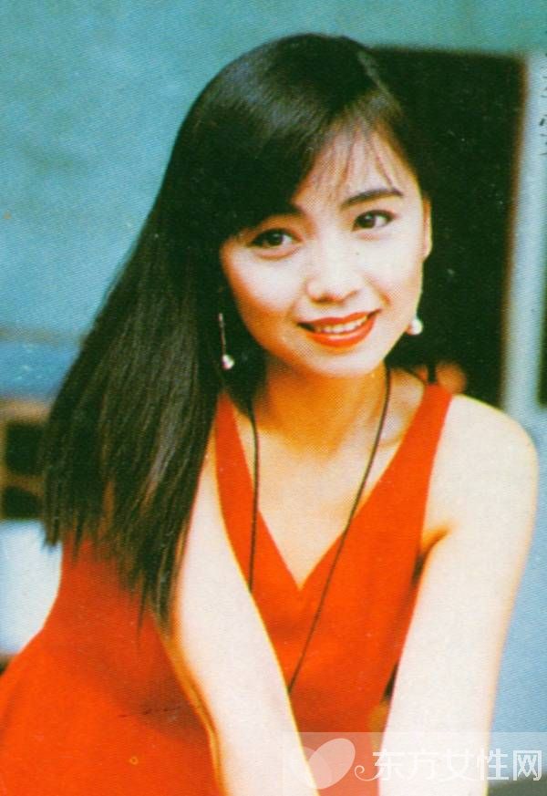 鄧萃雯現(xiàn)任老公是誰(shuí) 曝鄧萃雯愛(ài)上有婦之夫終分手