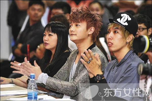 阿沁飛兒分手原因遭扒 雙方承認是男方甩女方