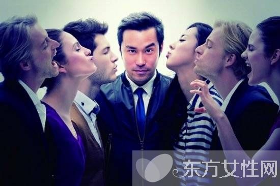 網(wǎng)曝張孝全陪女友Vicky產(chǎn)檢 感情發(fā)展迅速帶女友給老媽 驗(yàn)貨