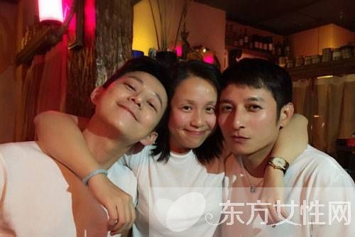 李維嘉龍丹妮密戀七年已領(lǐng)證 汪涵等人紛紛送上祝福