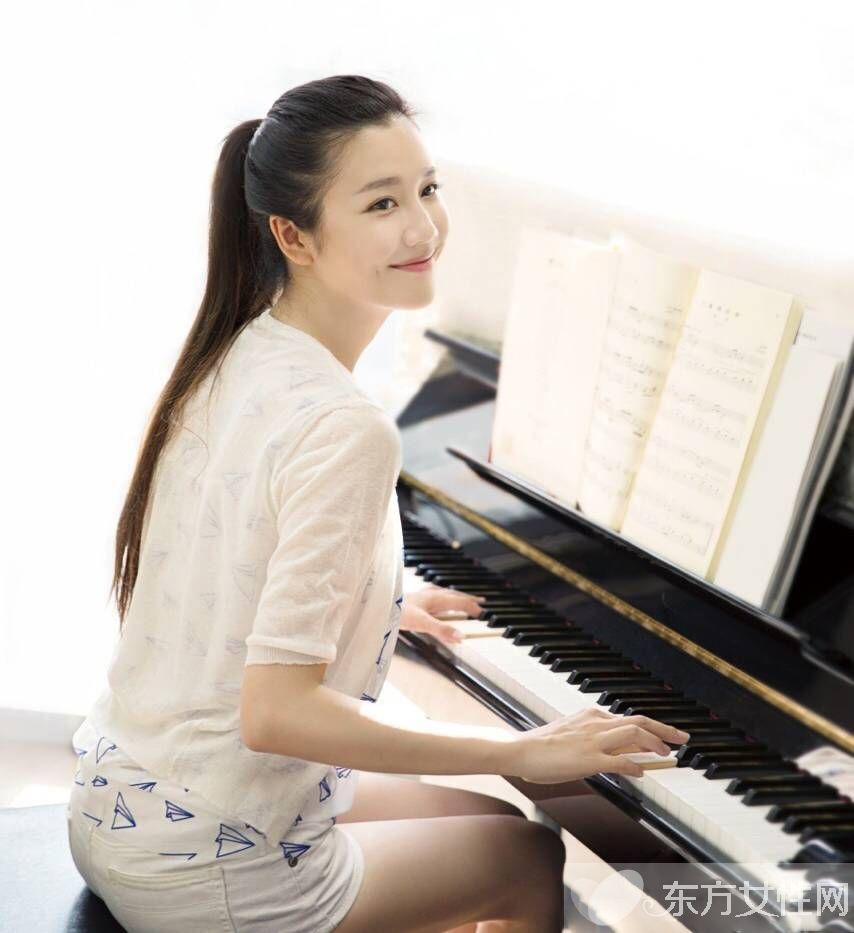 主持人劉語熙真實年齡曝光 整容前照片流出被爆已婚