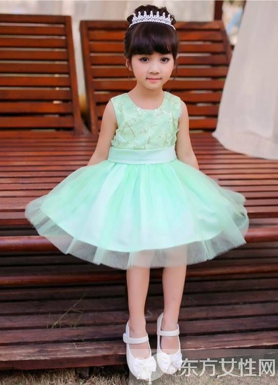 吳聊聊的媽媽是誰(shuí) 吳聊聊神秘家庭背景曝光