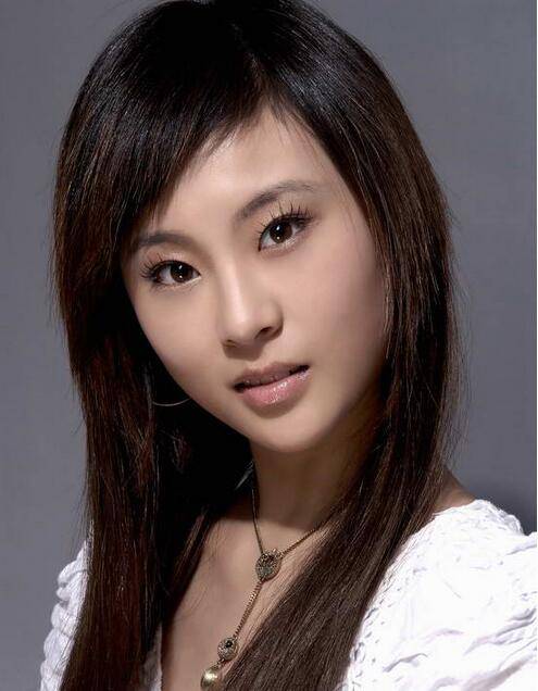 中國(guó)好舞蹈旗袍美女周麗君 微博私照曝劈叉走光圖