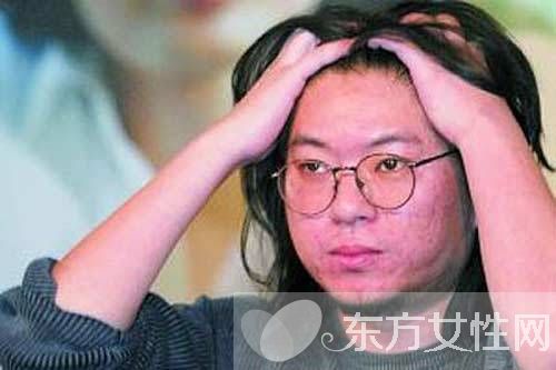 高曉松自拍美顏遭還原 揭高曉松不為人知的顯赫背景